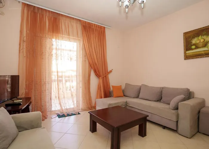 Surrounded By Beaches Appartement